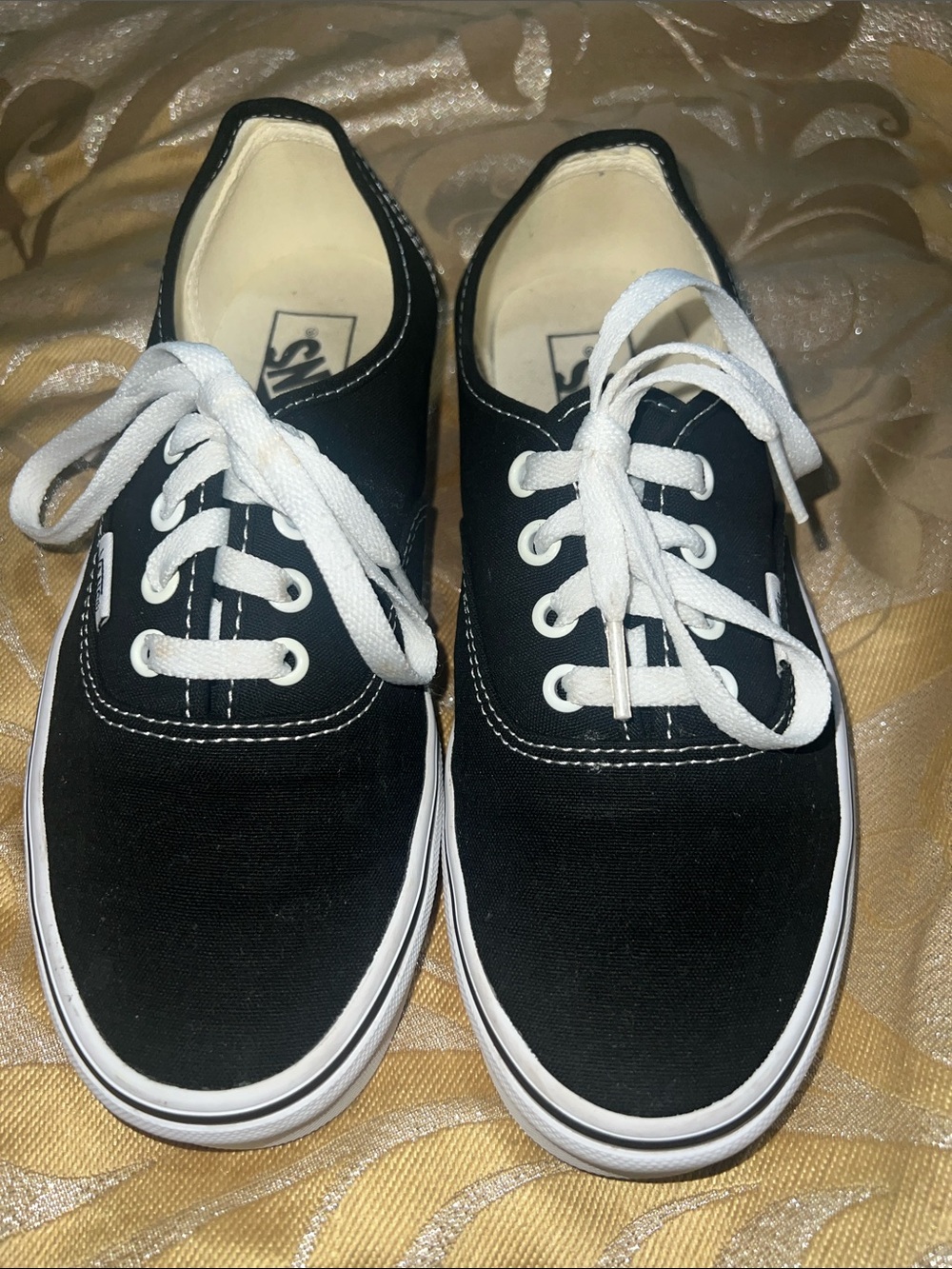 Vans Authentic Black White Canvas Low Top Sneakers Men 6 /Women 7.5